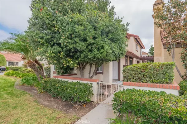 Irvine, CA 92620,7 Tivoli