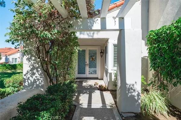 Irvine, CA 92612,27 Sarena #38