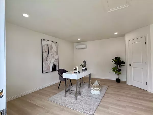 Long Beach, CA 90805,6161 Orange AVE