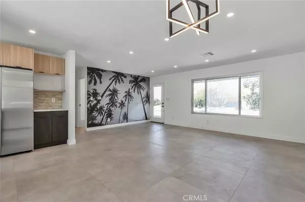 Palm Springs, CA 92262,2175 2175 N Sandra