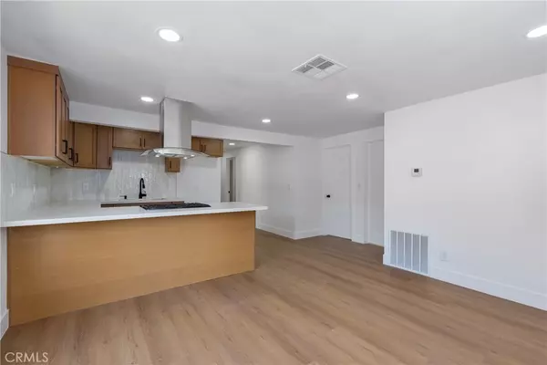 Claremont, CA 91711,260 Olive ST