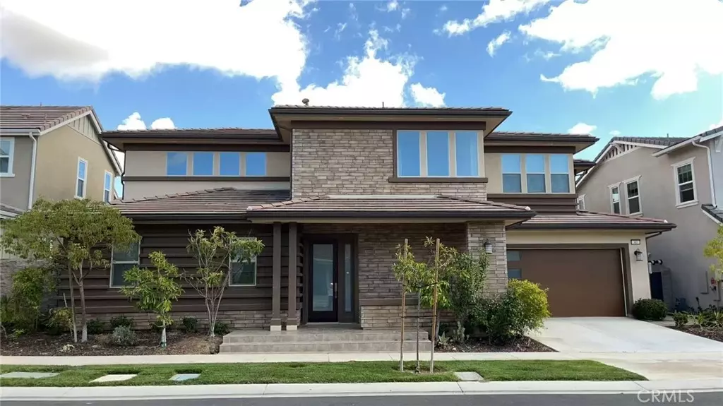 60 Chasma, Irvine, CA 92618