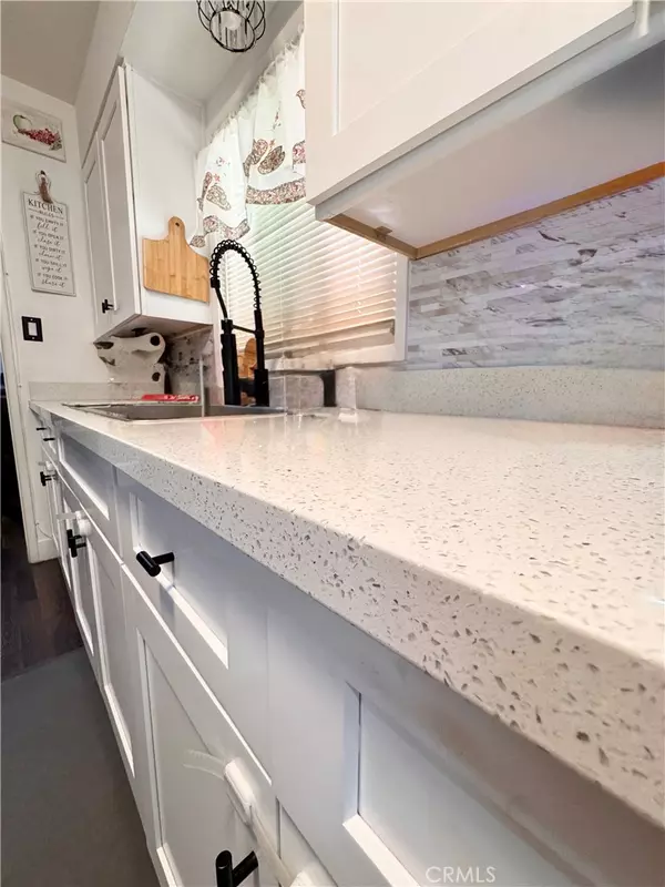 San Bernardino, CA 92407,4558 N Mountain View