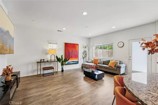 Fontana, CA 92336,7199 Crescendo LN