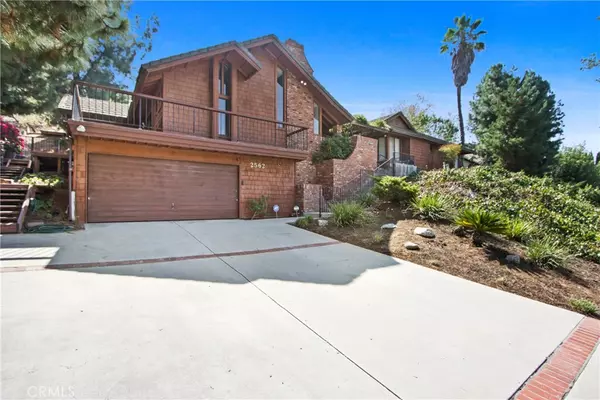 Diamond Bar, CA 91765,2562 Steeplechase LN