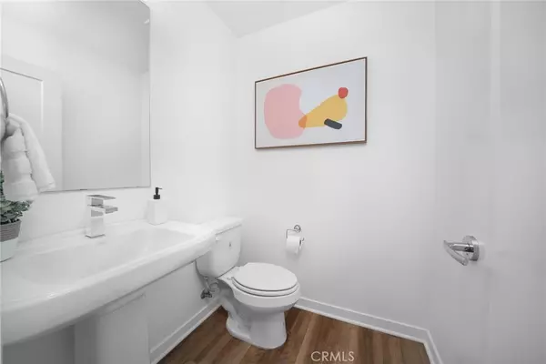 Irvine, CA 92614,113 Schick