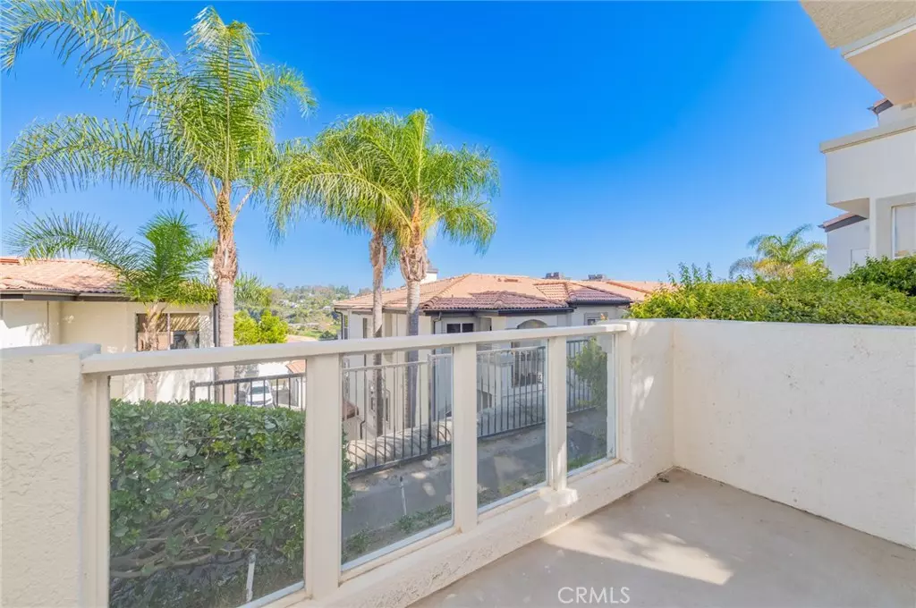 Laguna Niguel, CA 92677,30902 Clubhouse #19A