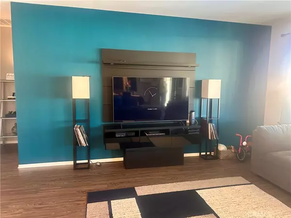 San Jacinto, CA 92582,1433 Chardonnay