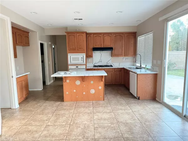 Eastvale, CA 91752,6579 Wells Springs