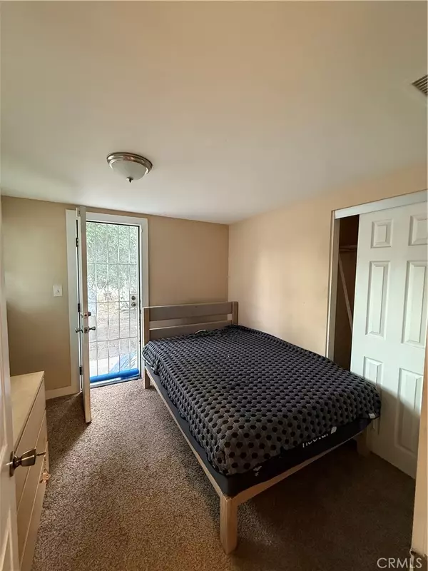 San Bernardino, CA 92405,3040 N F St