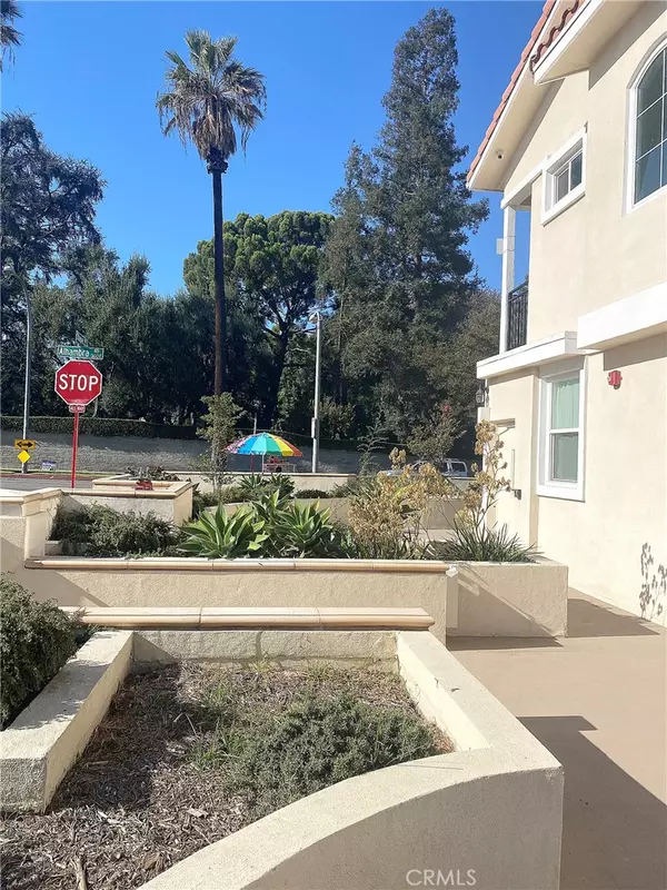 Alhambra, CA 91801,300 E Alhambra RD #D
