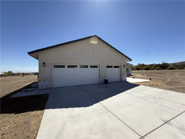 Phelan, CA 92371,9591 Burbank Road