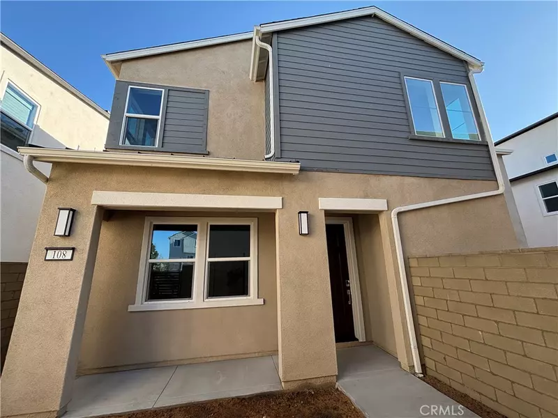 108 Tiffin, Irvine, CA 92618