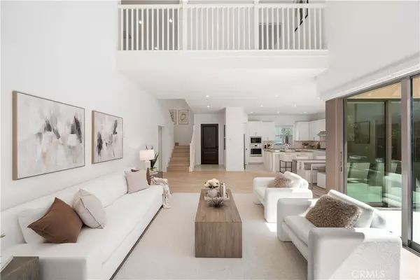 Irvine, CA 92618,121 Tall Reed