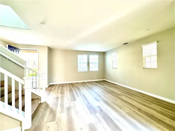 Eastvale, CA 92880,5962 Silveira ST