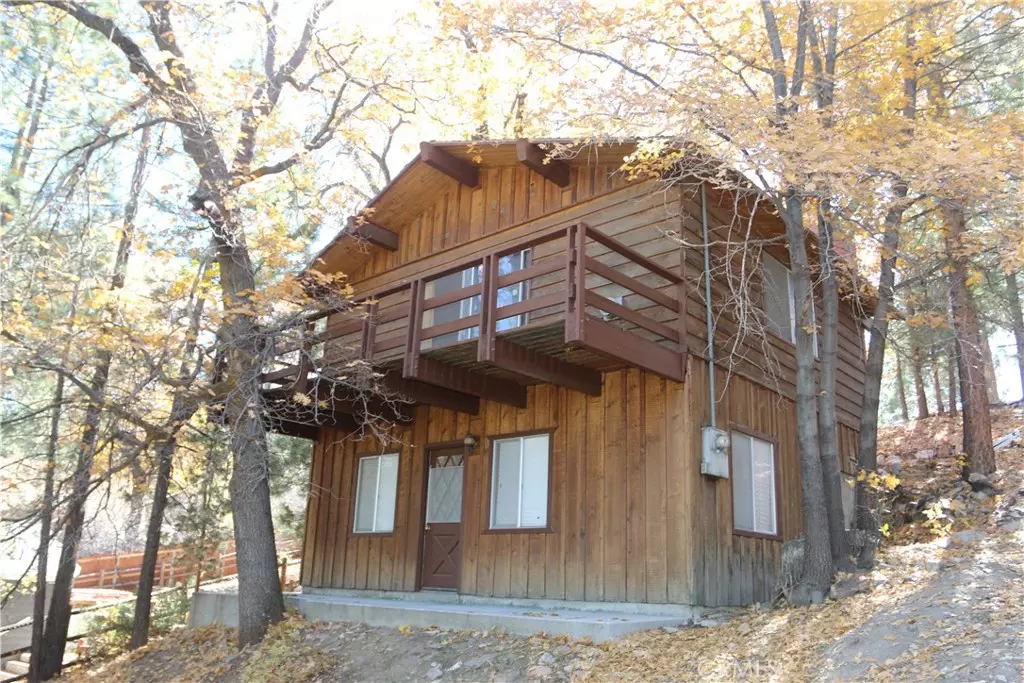 Big Bear Lake, CA 92315,1120 Villa Grove