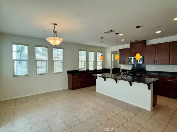 Ontario, CA 91762,2882 S Via Belamaria