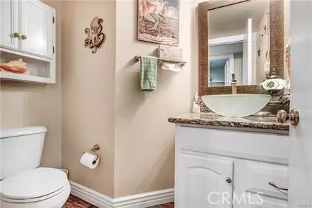 Corona, CA 92883,8982 Dahlia