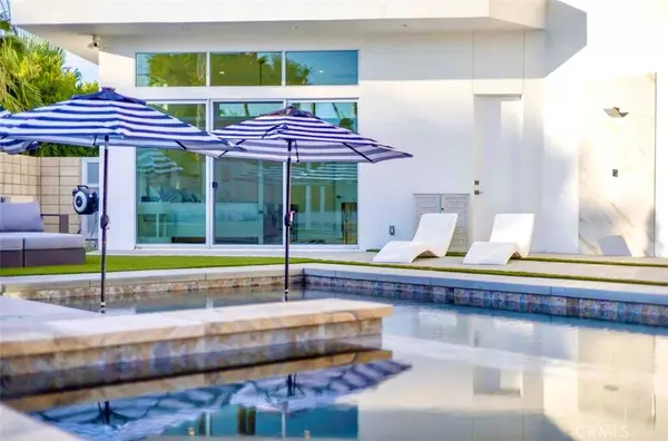 Palm Springs, CA 92262,2100 E Sahara RD