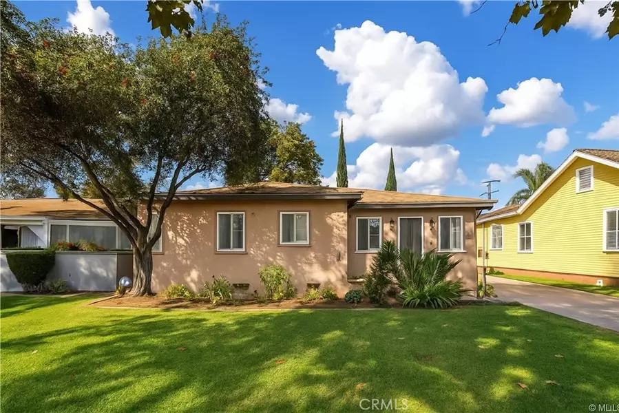 457 Chester PL, Pomona, CA 91768