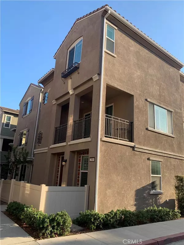 Pomona, CA 91767,2886 Foxtail WAY