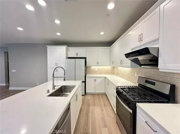 Ontario, CA 91761,4224 S Crisanta Privado