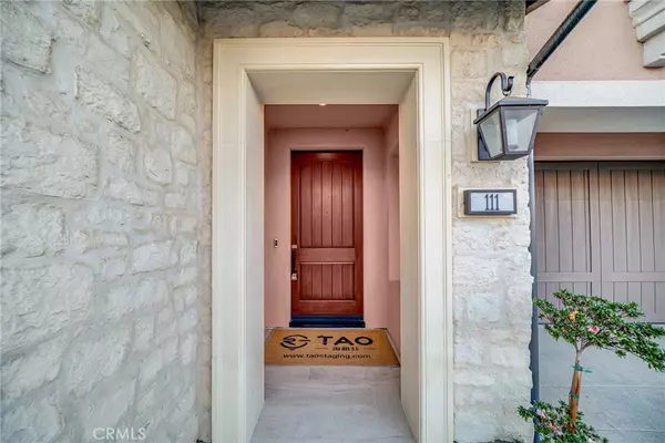 Irvine, CA 92620,111 Reflection