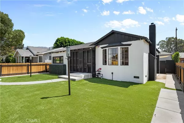 Burbank, CA 91504,1702 Landis ST