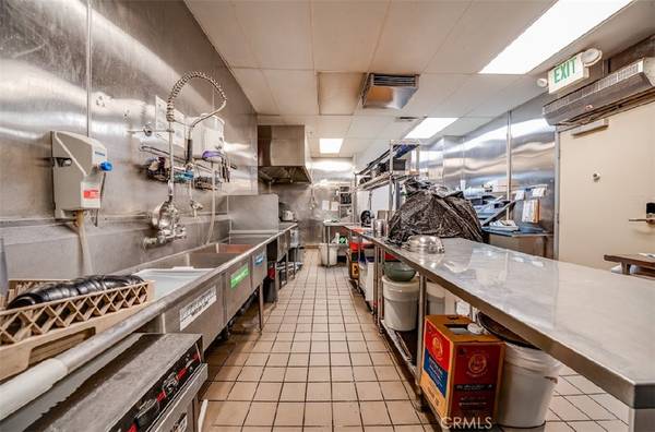 Diamond Bar, CA 91789,Golden Springs DR