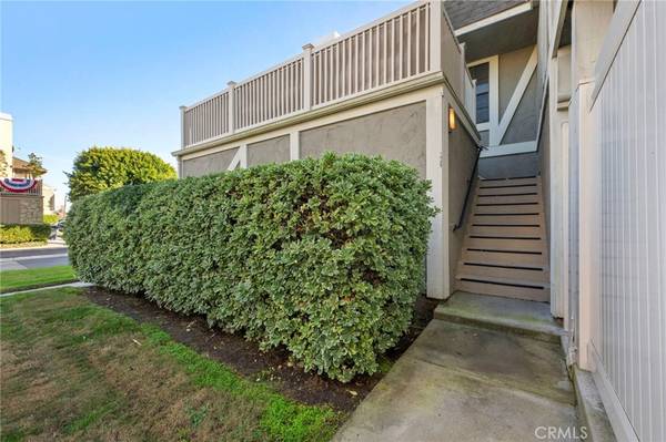 Huntington Beach, CA 92649,16125 Warmington LN #12