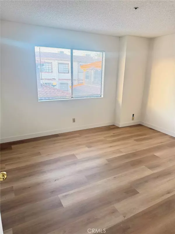 Alhambra, CA 91801,816 N Garfield #B