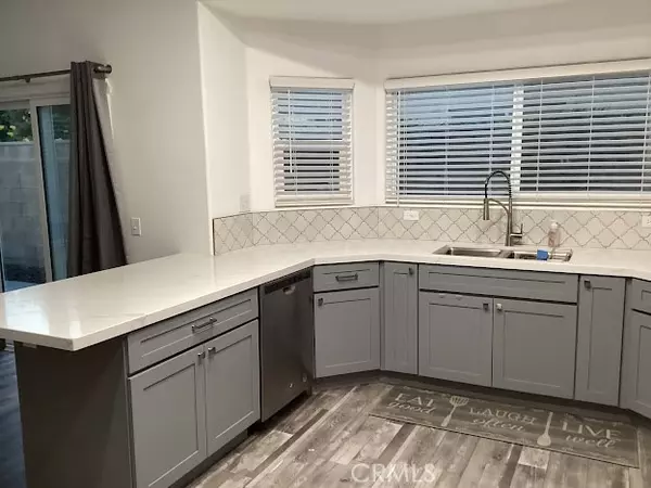 La Quinta, CA 92253,78713 Como CT