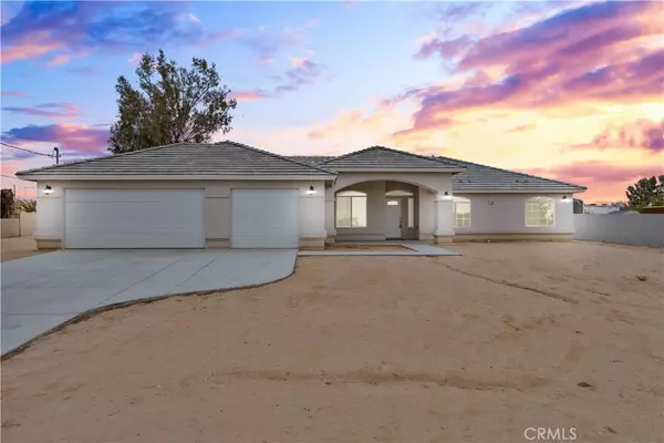 8104 Corona AVE, Hesperia, CA 92345