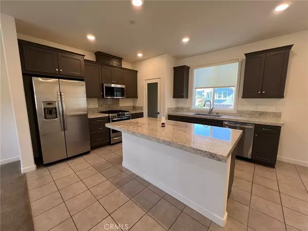Yorba Linda, CA 92886,4313 Canyon Coral