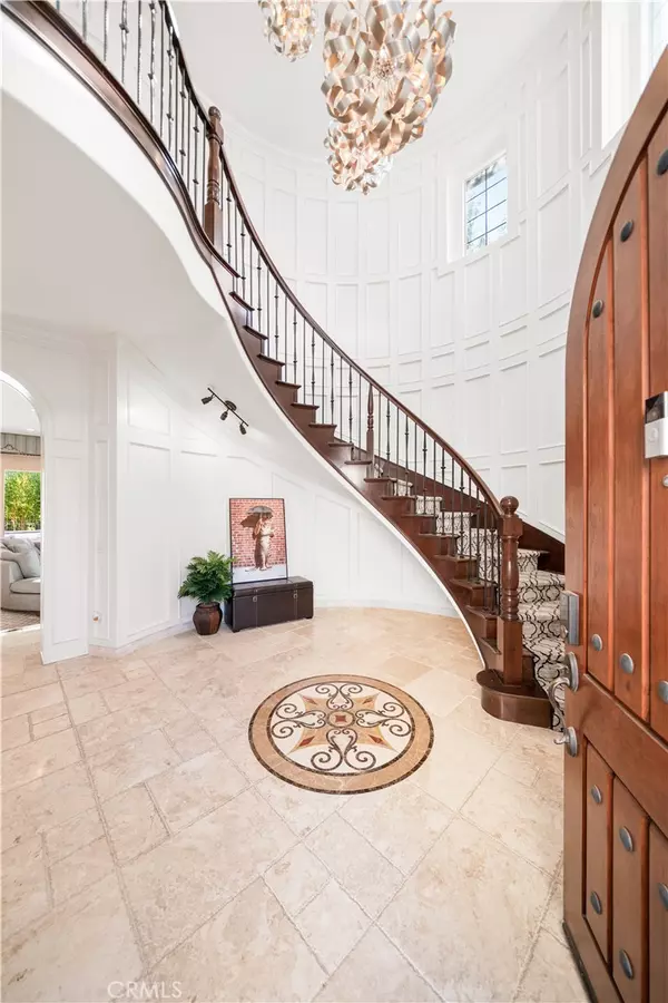 Brea, CA 92821,878 N Landa