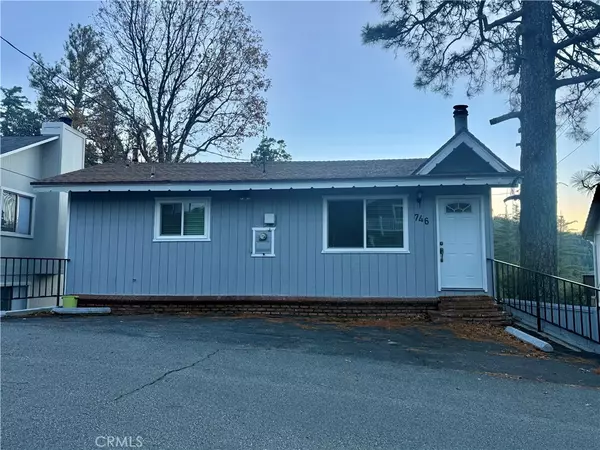 Crestline, CA 92325,746 Arth DR