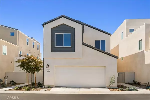 Irvine, CA 92618,165 Sawbuck