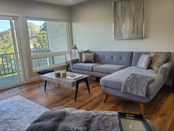 Encinitas, CA 92024,3192 Via De Caballo