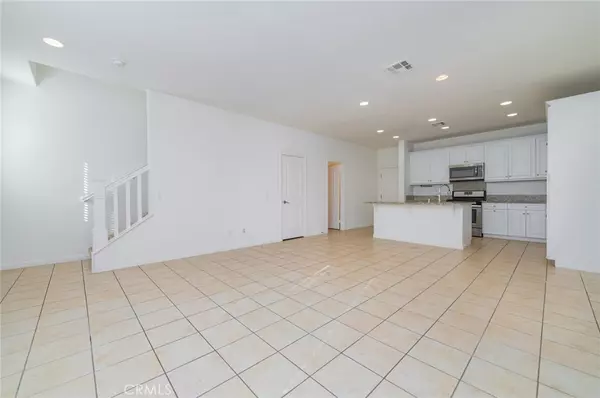 Ontario, CA 91764,3076 E Via Rosso