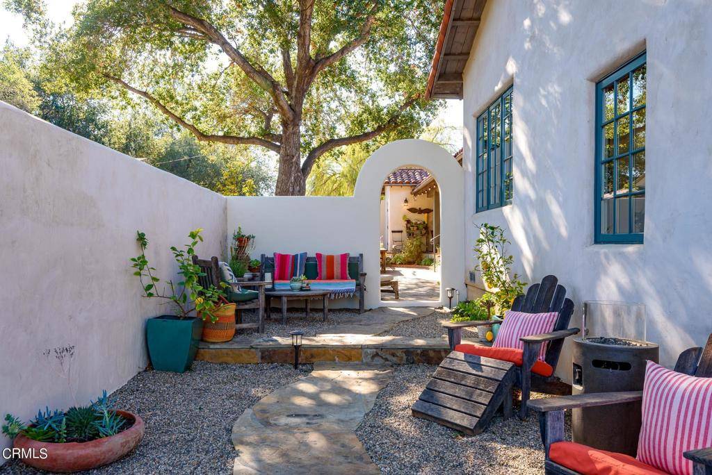 Ojai, CA 93023,206 Topa Topa DR