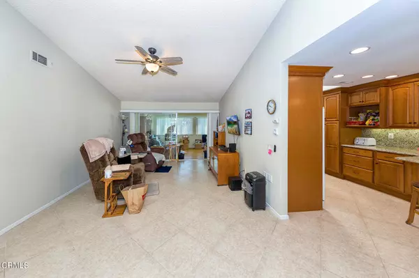 Camarillo, CA 93012,1326 Village 1