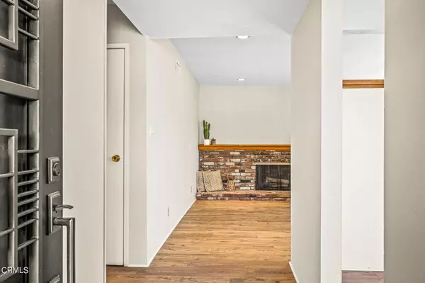 Newbury Park, CA 91320,2980 Diana CT