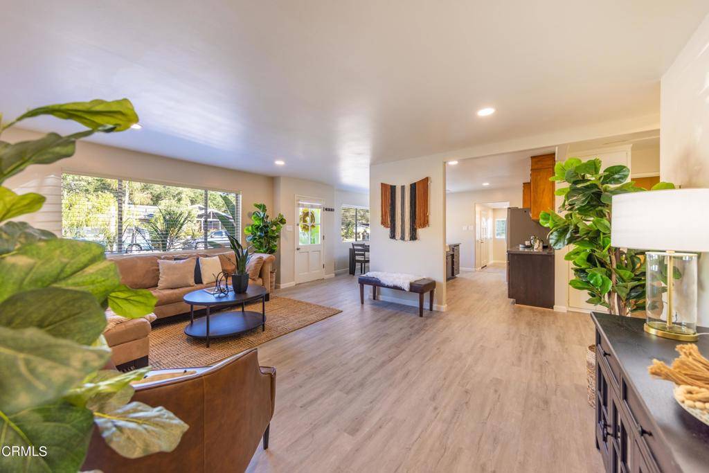 Ojai, CA 93023,609 N Fulton ST