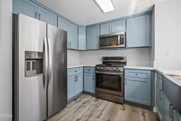 7658 Topanga Canyon BLVD #113, Canoga Park, CA 91304