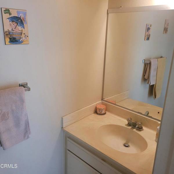 Port Hueneme, CA 93041,390 E Surfside DR