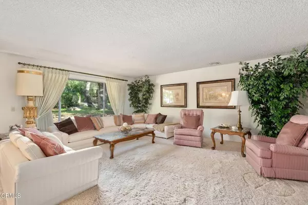 Ojai, CA 93023,815 Foothill LN