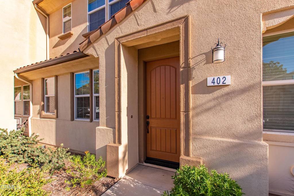 402 Nuez ST, Camarillo, CA 93012