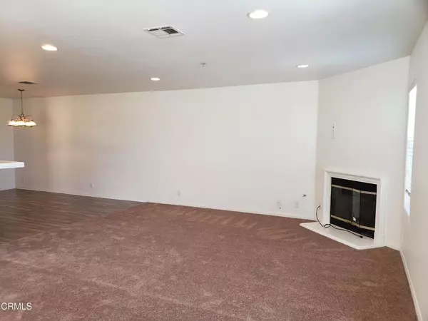 Oxnard, CA 93035,914 Catamaran ST