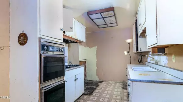 Port Hueneme, CA 93041,1443 N 6th ST