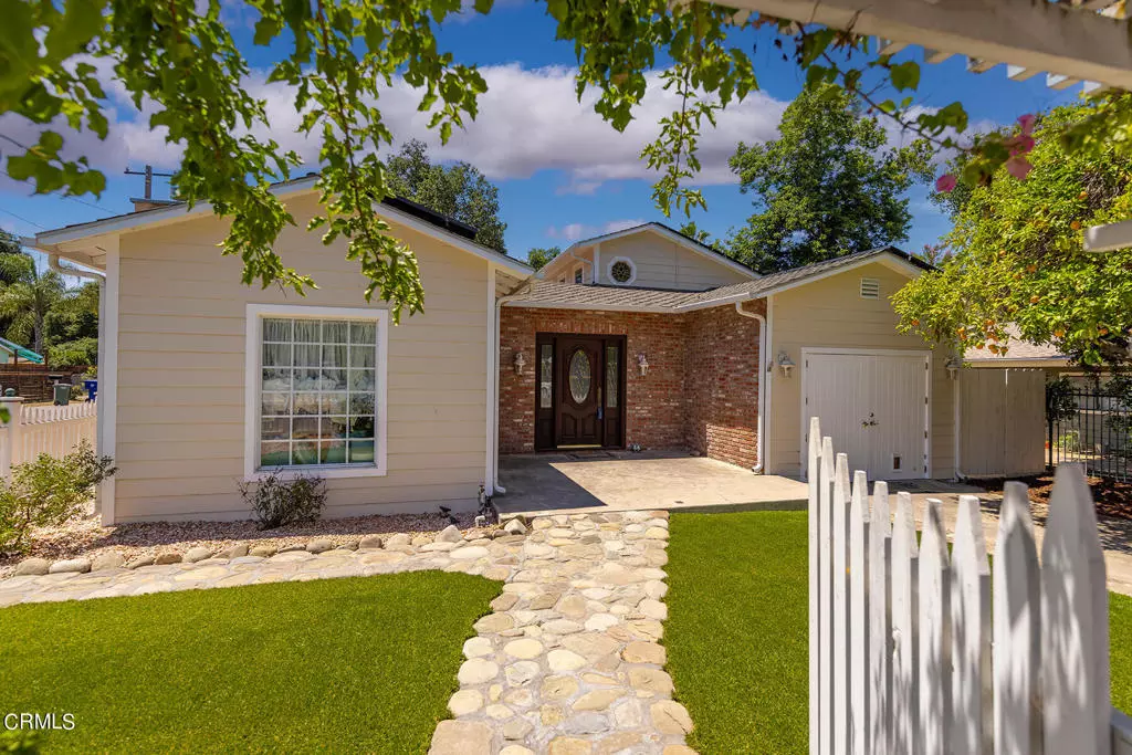 Ojai, CA 93023,703 Fernando RD